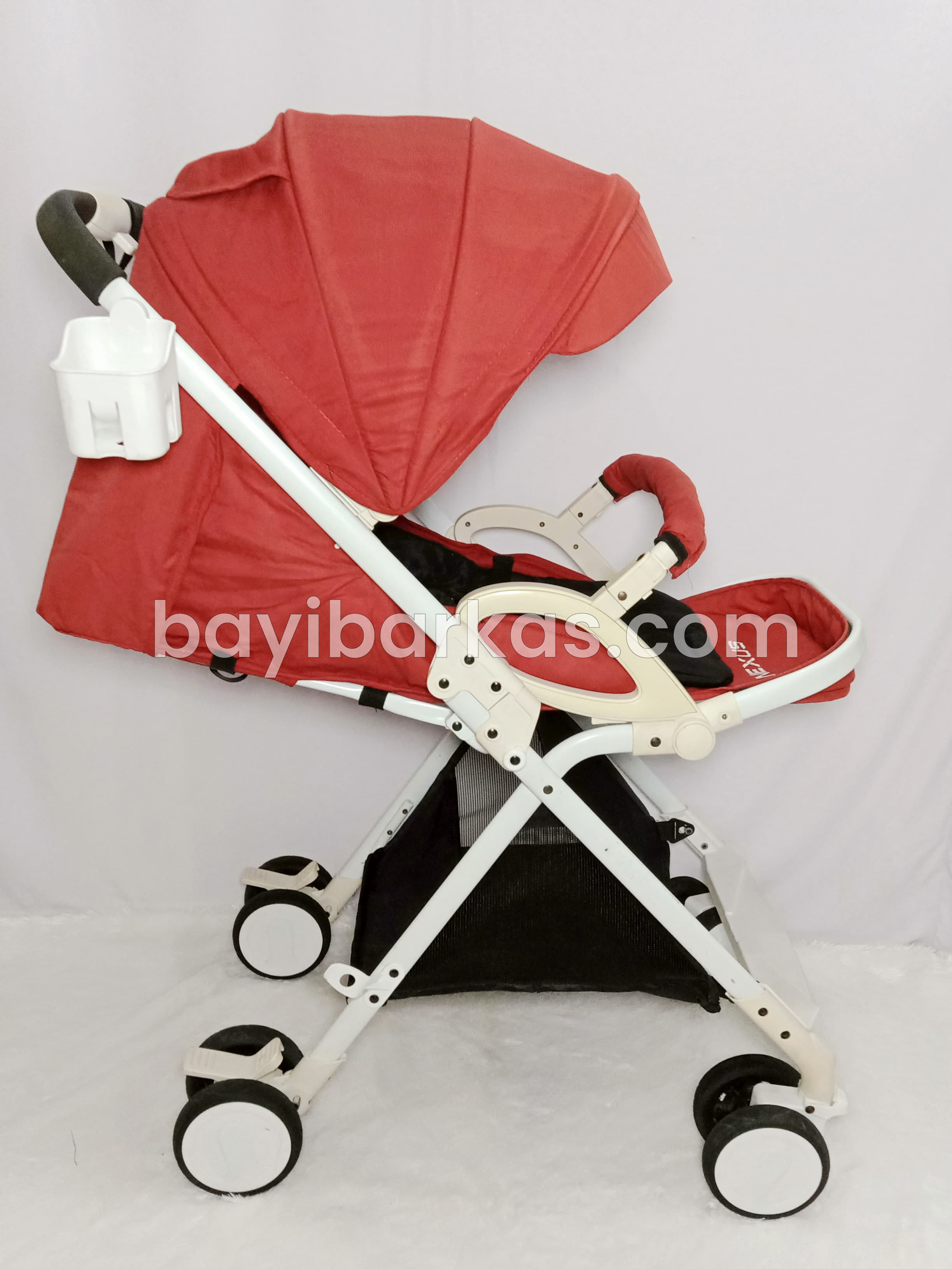 Stroller BABY DOES 'NEXUS' *Second (BP. NFA )