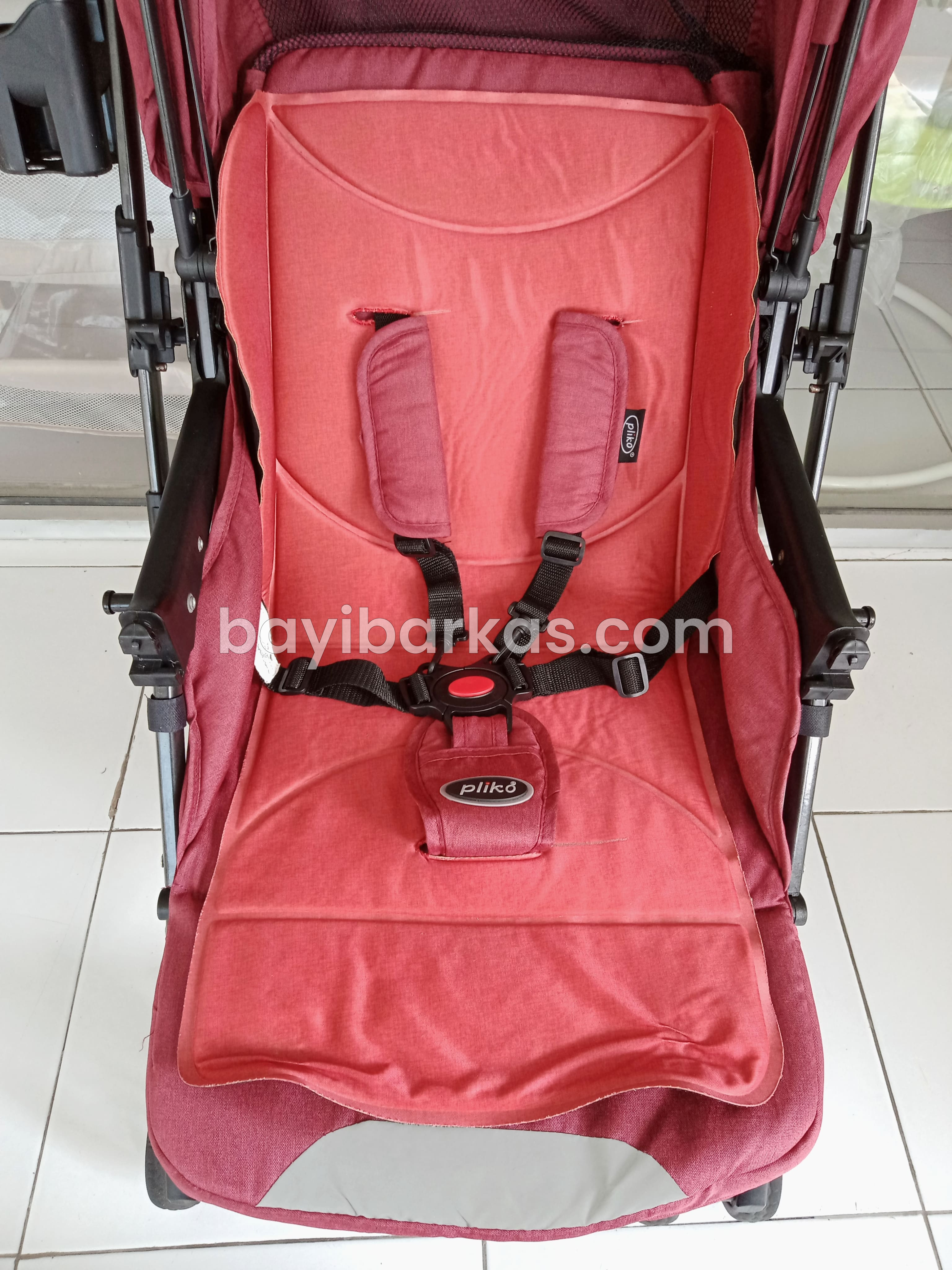 Stroller Rocking PLIKO "STREAM R" Merah *Second (BP. NFA)