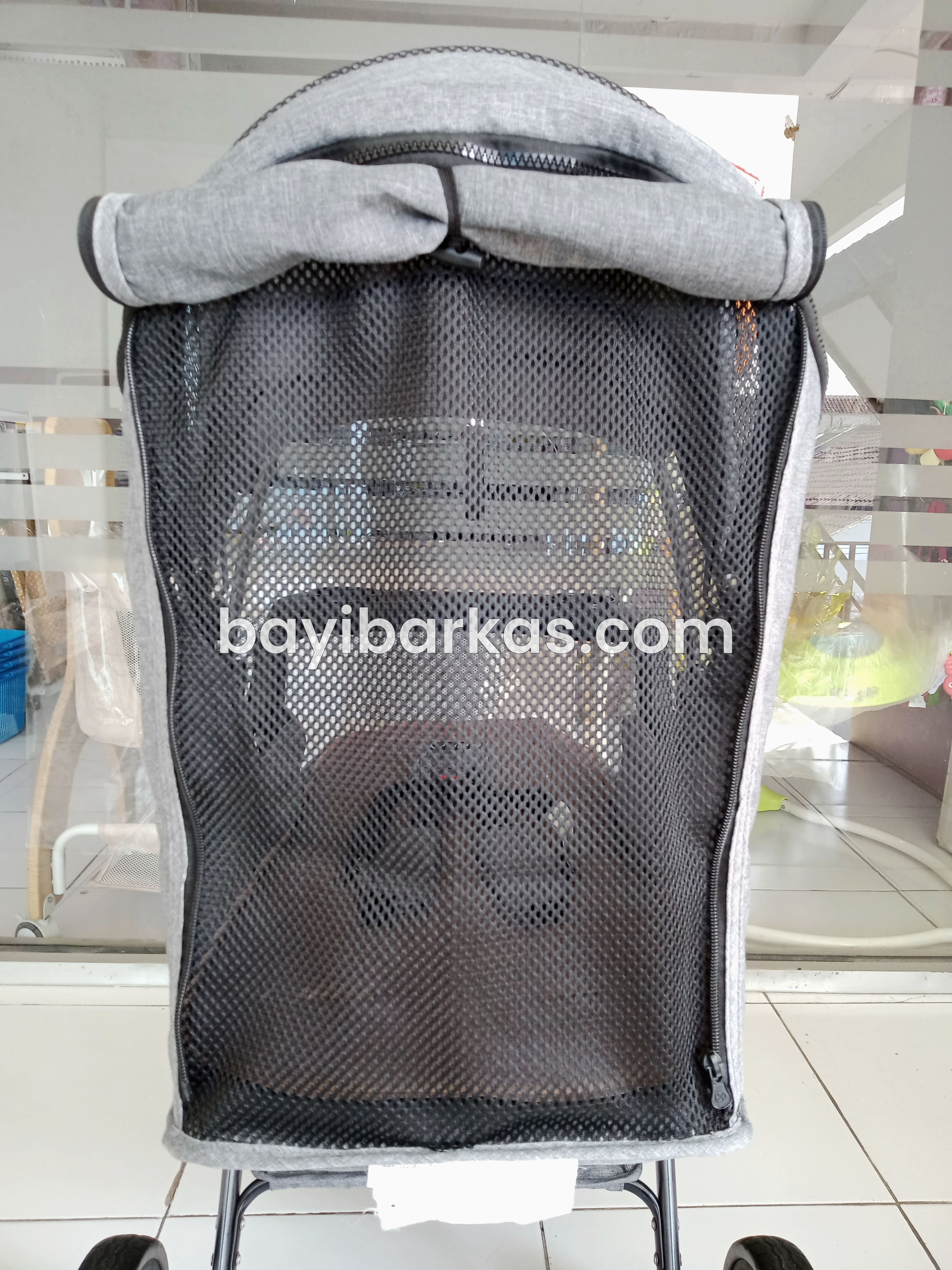 Stroller merk PLIKO "STREAM" Abu-abu *Second (BP.NFA)