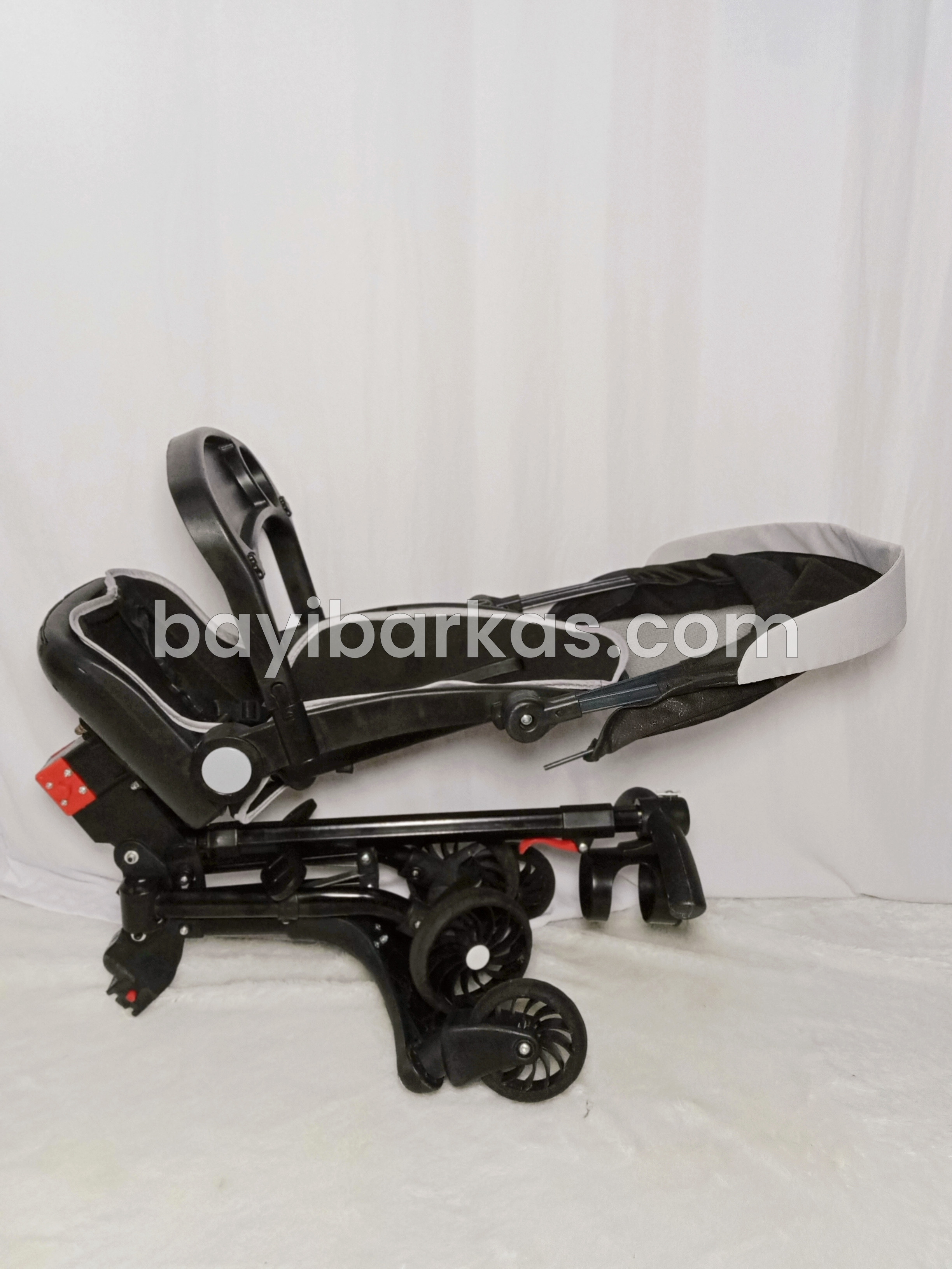 Magic Stroller / Stroller travelling  *Second (BP. KA)