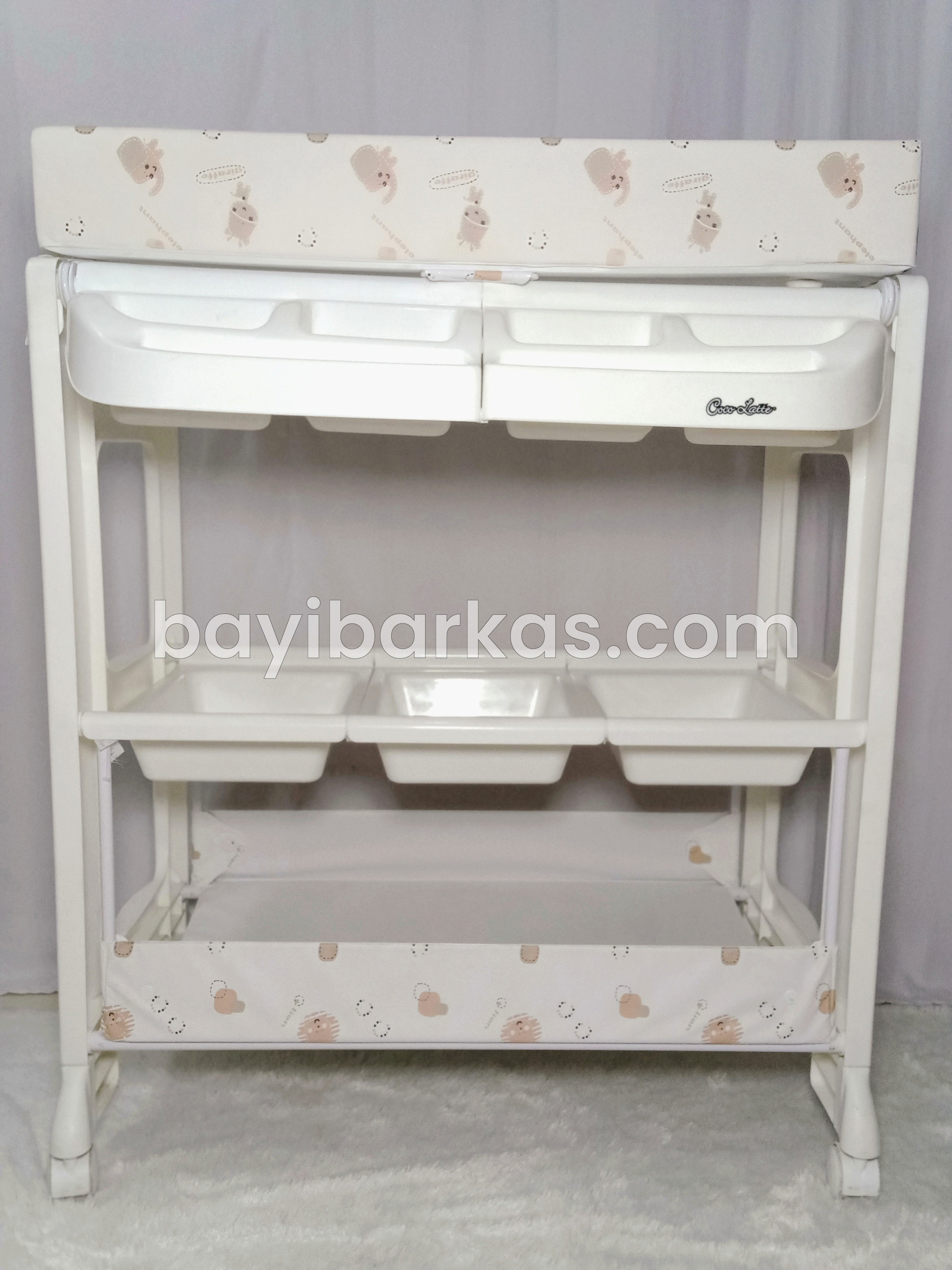 Taffen Baby Tafel 'Coco Latte' (Tempat Ganti Popok) *Second (TJ. 143/MA)