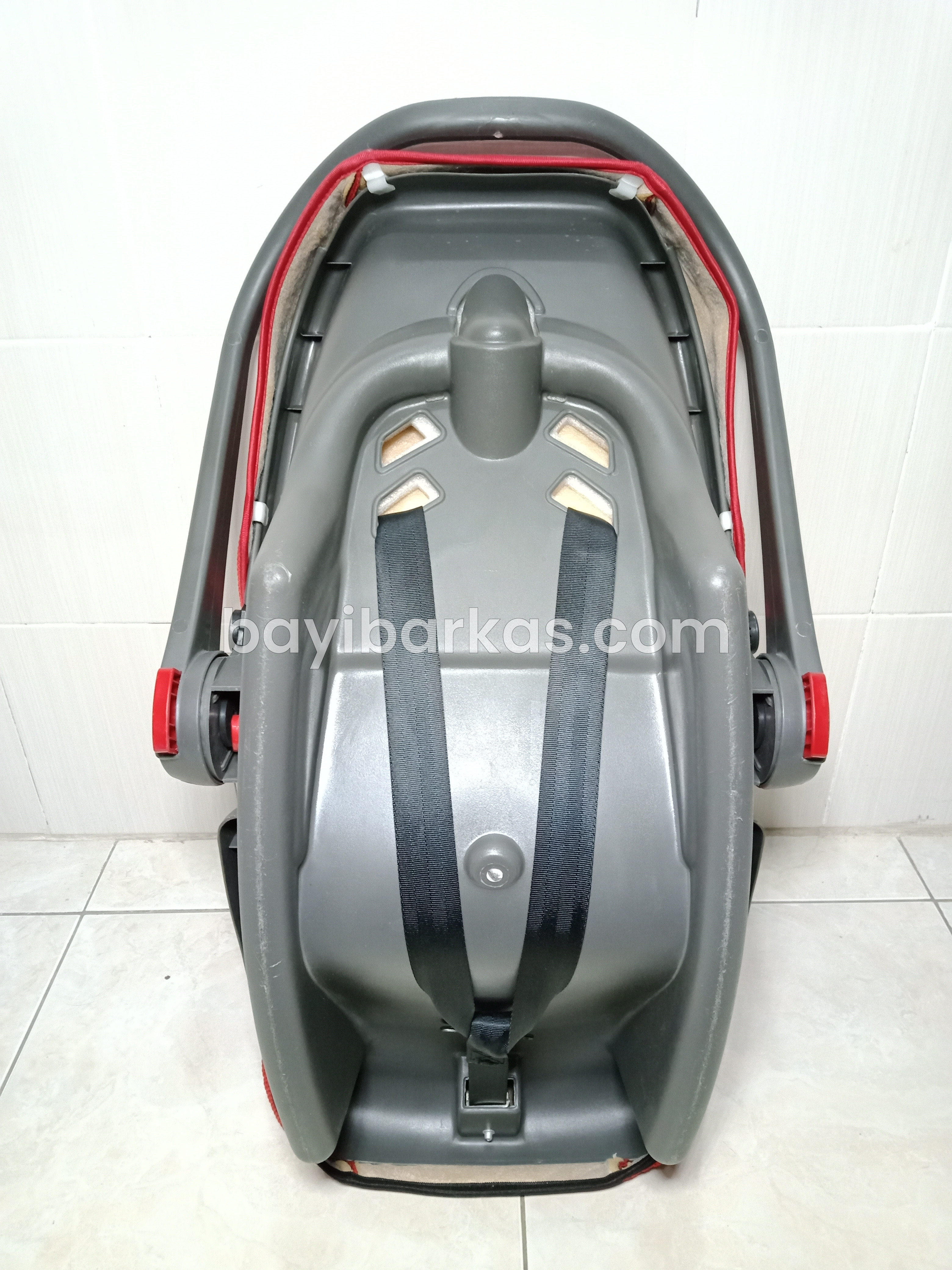 Carseat / kursi mobil Infant carier BABY DOES (merah) *Second (BP. KA)